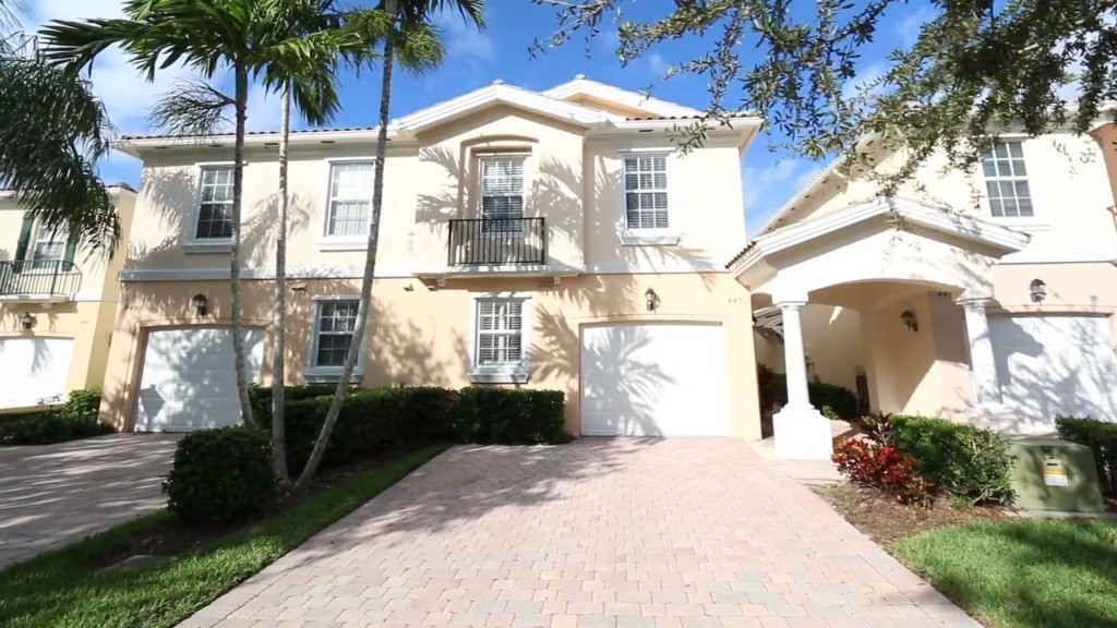 Townhome in Orlando, FL